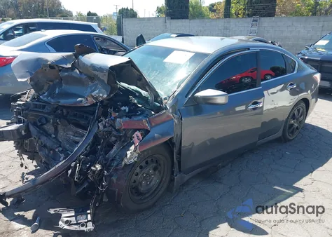 2015 Nissan Altima 2.5/S/Sv/Sl из США, поврежденный, VIN 1N4AL3AP9FC292172